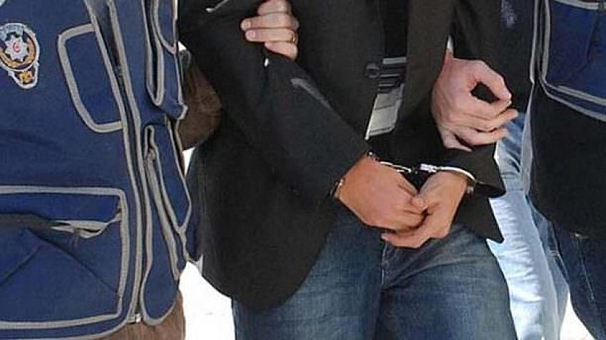 Araba Lastiği Çalan Hırsız Yakalandı 