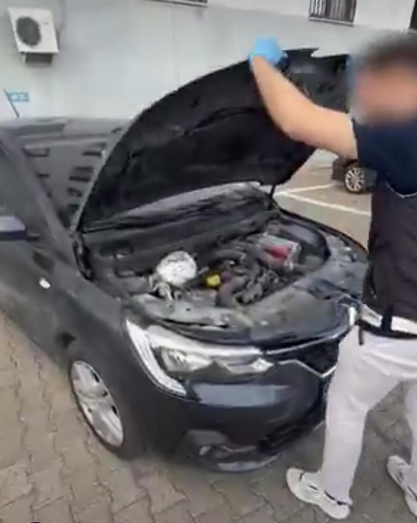 Otomobil Motoru’nda Uyuşturucu 
