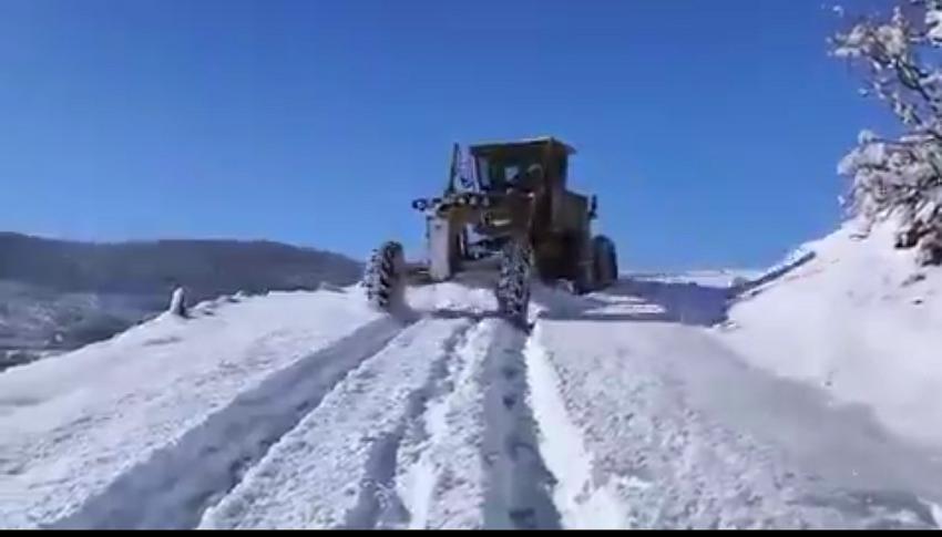 178 Köy Yolu Açıldı, 102 Köyde Çalışmalar Sürüyor