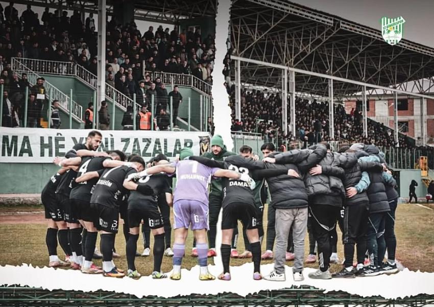 Rakip Yenildi, Şampiyonluk Hesapları Başladı