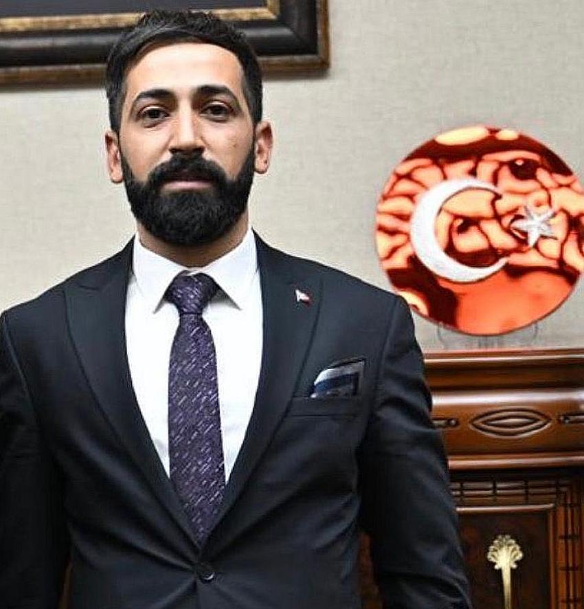 Belediye Meclis Üyesi Güçten’den Genç Belediye Başkanı Tartar’a Eleştiriler 