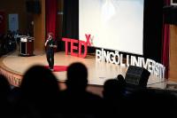 TEDx Konuşmaları: İlham Veren Fikirler Sahnedeydi